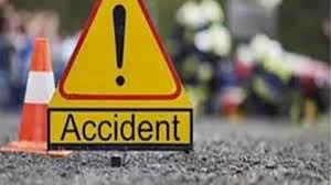 ट्रेलर और ट्रैक्टर-ट्राली की टक्कर में दो की मौत