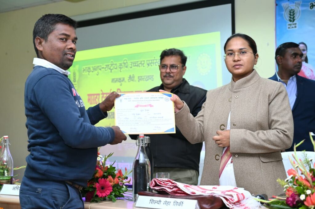 लाह उत्पादन झारखंड की नई पहचान बनेगा : कृषि मंत्री