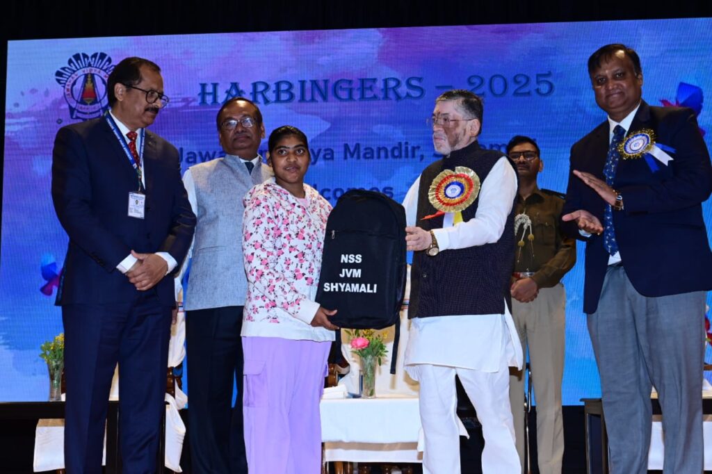 शिक्षा का उद्देश्य संवेदनशील, सुसंस्कृत और जिम्मेदार नागरिक तैयार करना है: राज्यपाल