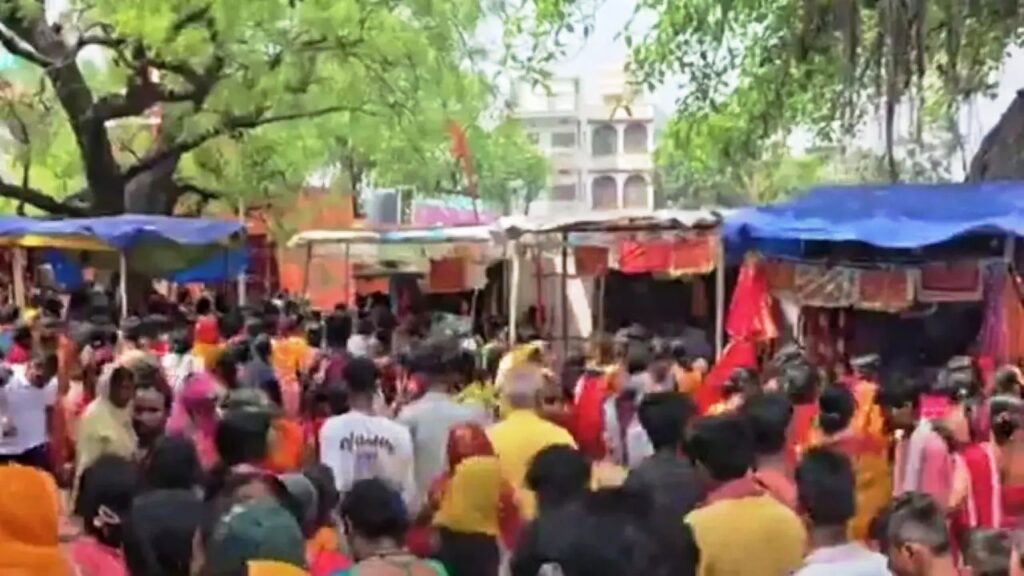 बिहार: नालंदा के शीतला माता मंदिर में भगदड़, 8 महिलाओं की मौत