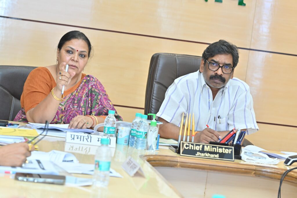 पंचायतों को सशक्त बनाकर अंतिम व्यक्ति तक योजनाओं का लाभ पहुंचाना सरकार की प्राथमिकता : मुख्यमंत्री