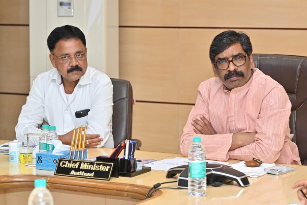 सीएम ने जीआईएस आधारित शहरी प्रबंधन प्रणाली की प्रगति की समीक्षा की, पारदर्शी एवं डेटा-आधारित शहरी प्रशासन पर दिया जोर