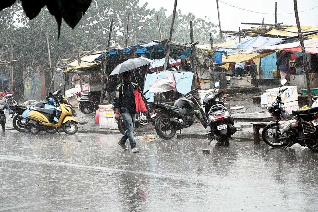 झारखंड में 11-12 जून को भारी बारिश, वज्रपात और तेज आंधी का ऑरेंज अलर्ट जारी