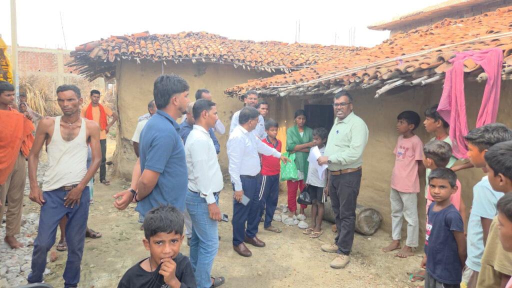अनाथ बच्चों को हर माह मिलेंगे 04 हजार, शिक्षा और राशन देगा प्रशासन