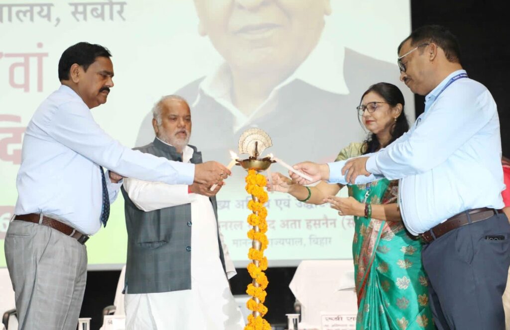 नए प्रयोगों से किसानों को मिल रहा लाभ: कृषि मंत्री
