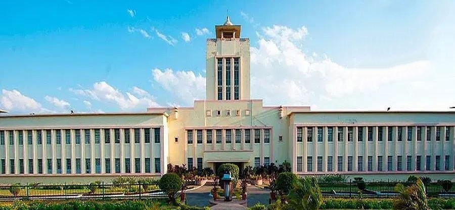 बीआईटी मेसरा हॉस्टल में छात्रा की संदिग्ध मौत, फंदे से लटका मिला शव