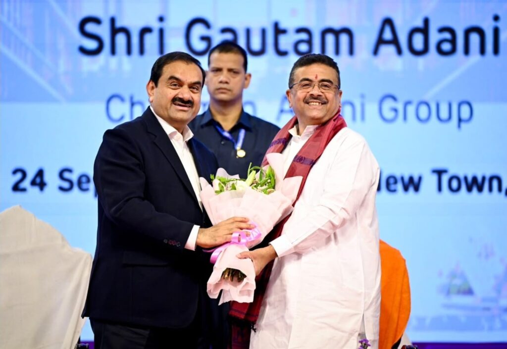 पश्चिम बंगाल के मुख्यमंत्री सुवेंदु अधिकारी ने रखी 2,000 बेड वाले अदाणी आरोग्य मंदिर की आधारशिला पश्चिम बंगाल के मुख्यमंत्री सुवेंदु अधिकारी ने रखी 2,000 बेड वाले अदाणी आरोग्य मंदिर की आधारशिला