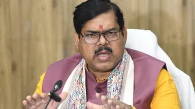 1294 अनुदानित विद्यालयों के लिए 300 करोड़ रुपए मंजूर : शिक्षा मंत्री