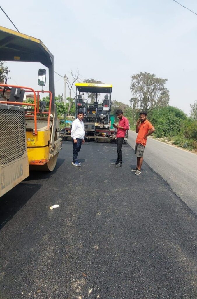 सीएम योगी के विजन से दक्षिणांचल में भी बढ़ रही रोड कनेक्टिविटी