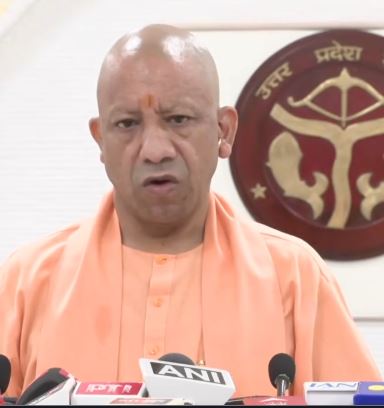 कांग्रेस, सपा, आरजेडी का SIR पर हायतौबा मचाना दुर्भाग्यपूर्ण : मुख्यमंत्री योगी