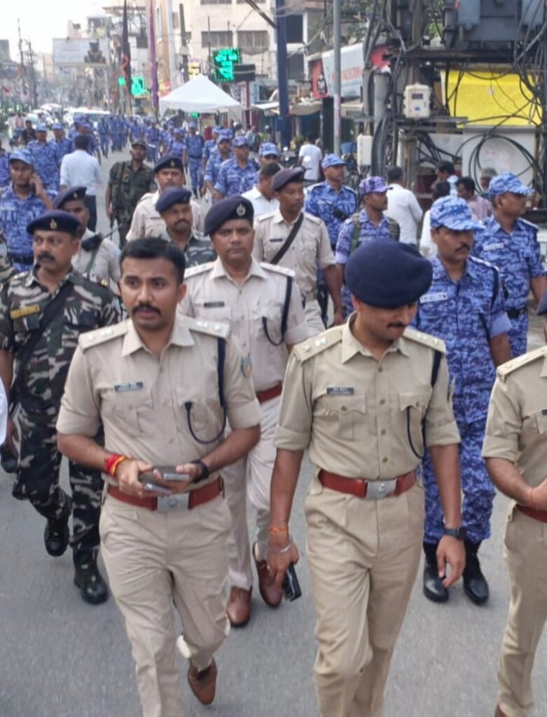 दुर्गा पूजा को लेकर झारखंड में कड़ी सुरक्षा, छह हजार पुलिस जवान और पांच हजार होमगार्ड होंगे तैनात