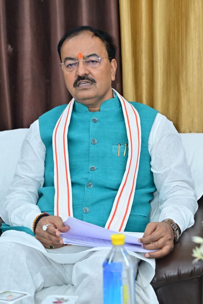उप्र विधान परिषद चुनाव 2026: केशव प्रसाद मौर्य ने की ‘पहले मतदान, फिर जलपान’ की अपील