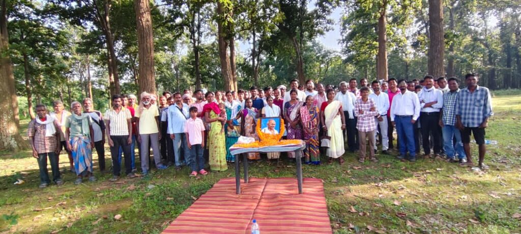 एसआइआर में छूटे आदिवासी मतदाताओं के नाम जुड़वाने की दी जानकारी