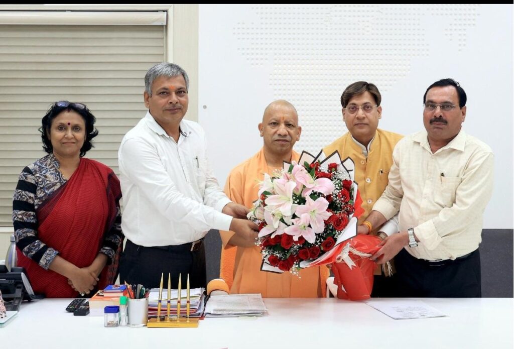 लूटा एवं लुआक्टा के संयुक्त प्रतिनिधि मंडल ने मुख्यमंत्री योगी से शिक्षक समस्याओं पर की चर्चा, मिला आश्वासन