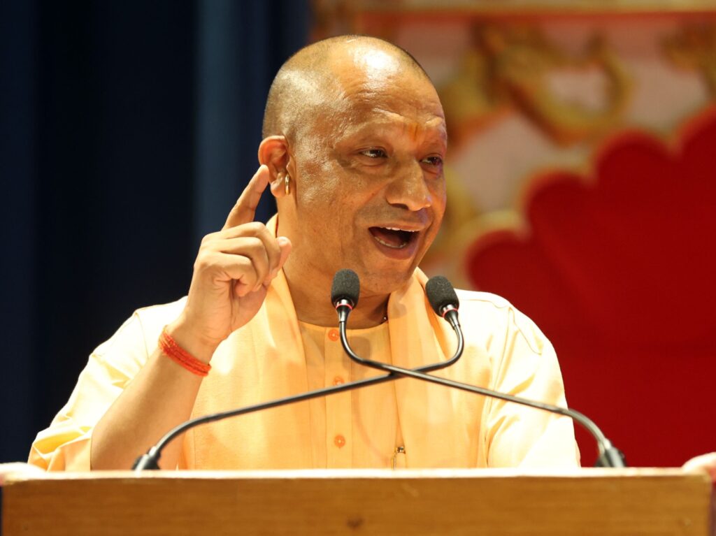 इन्वेस्टमेंट, इनोवेशन एवं इंडस्ट्री का प्रमुख केंद्र बन रहा उत्तर प्रदेश : मुख्यमंत्री योगी