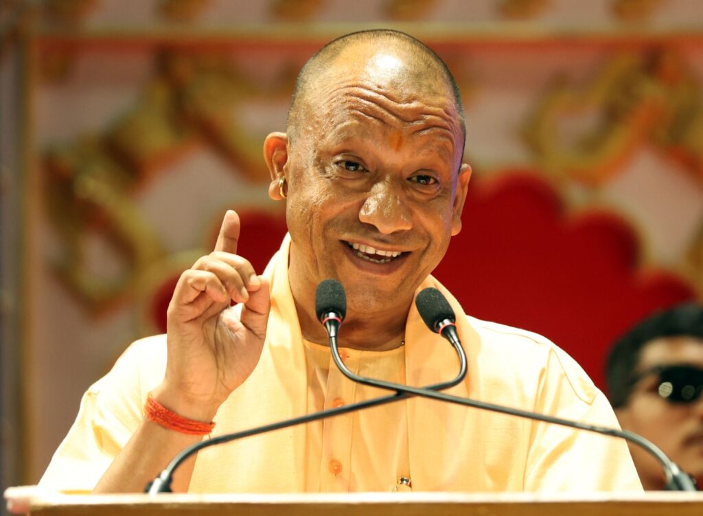 ग्रामीण अर्थव्यवस्था की निर्माता और नए भारत की भाग्य विधाता बन रहीं यूपी की नारी : योगी आदित्यनाथ